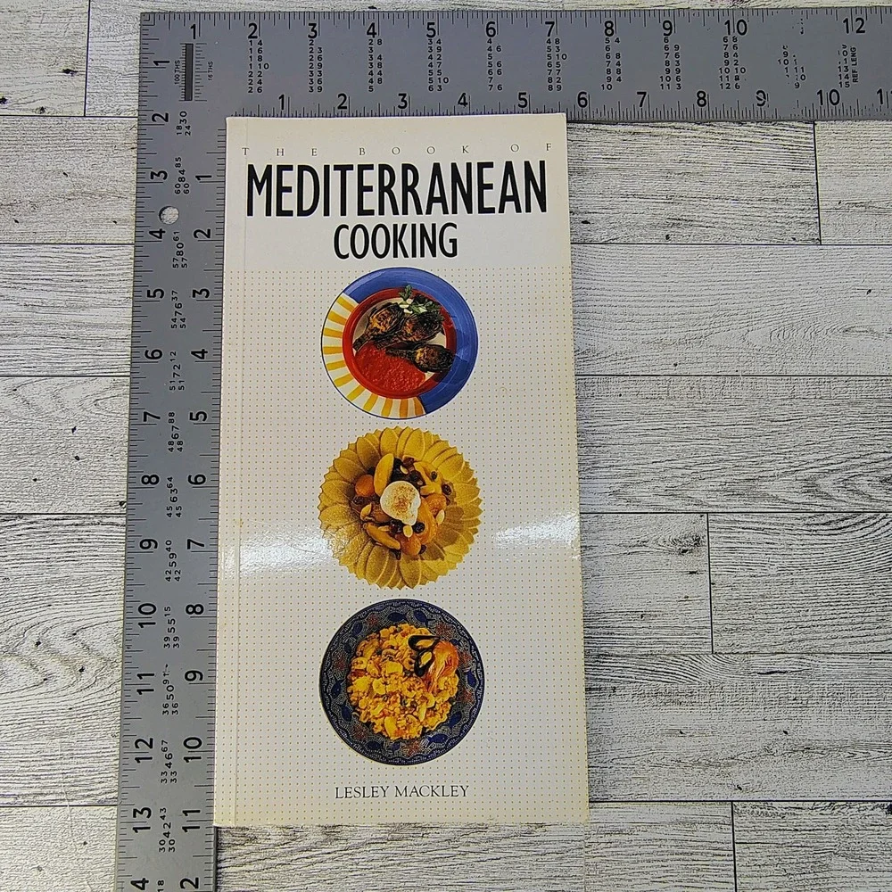 Mediterranean Cooking Lesley‎ Mackley 1996 Color Photos Recipes Vintage Cookbook